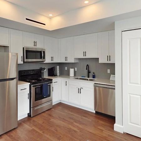 Fun Cozy Apts - 1 25 Mile Walk To Tiaa Bnk Fld 傑克遜維爾 外观 照片